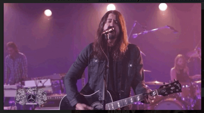 WATCH: Foo Fighters Perform