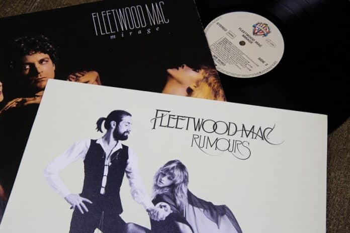 New-Fleetwood-Mac-Live-Deluxe-Album