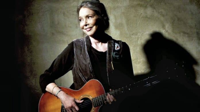 Grammy-Winning Singer Nanci Griffith Dies Aged 68